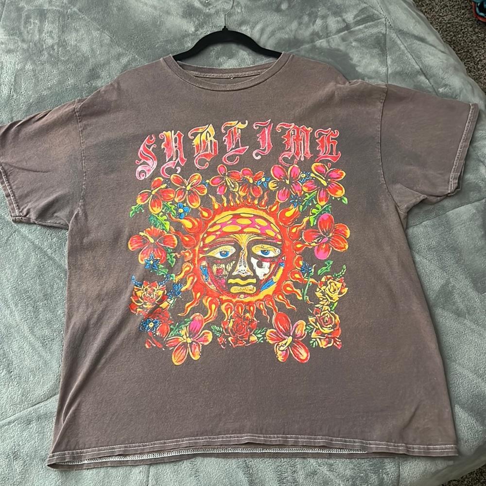 Fashionova graphic tee